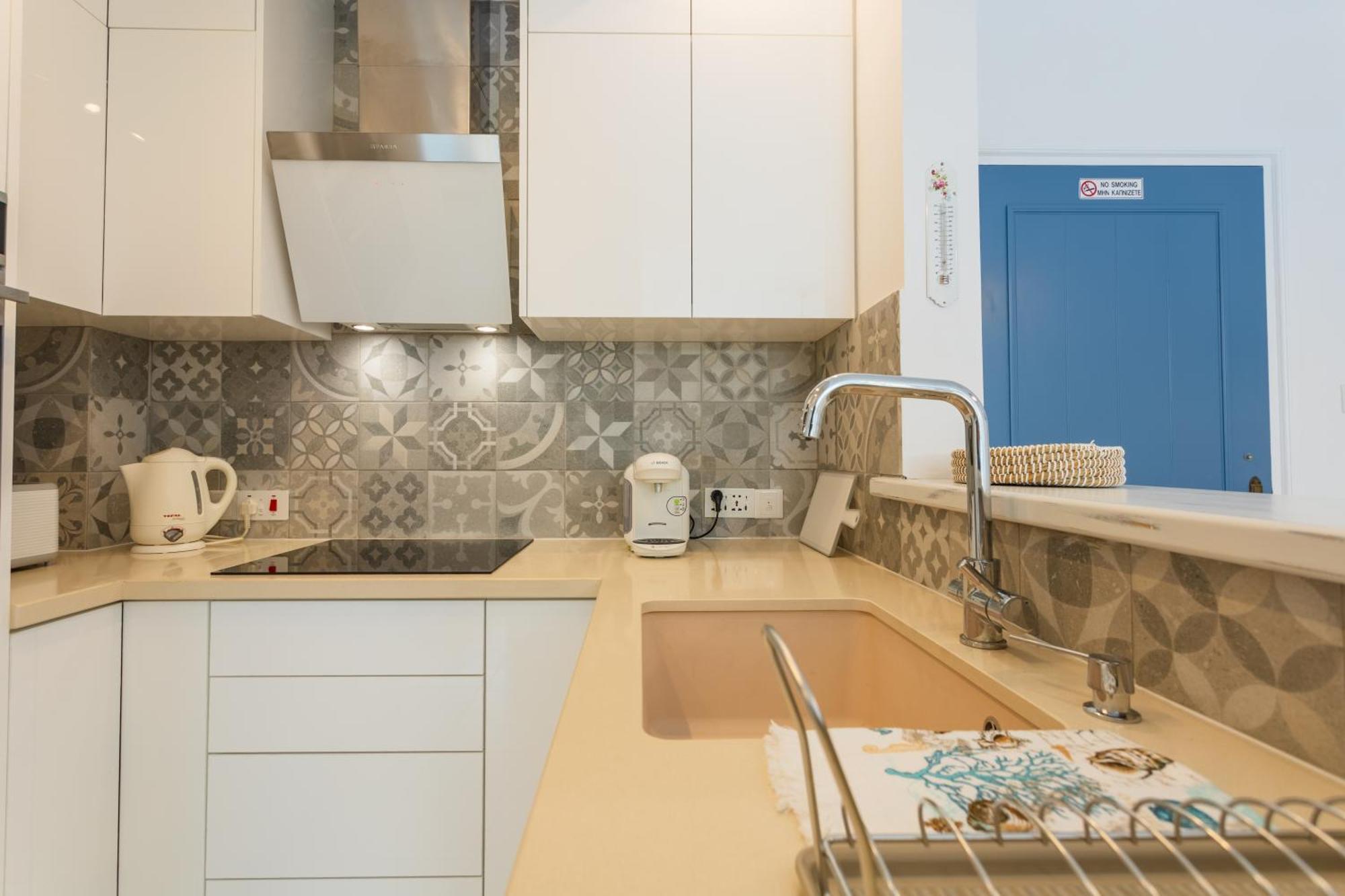 Regina Gardens Lovely Apartment Paphos Exteriör bild